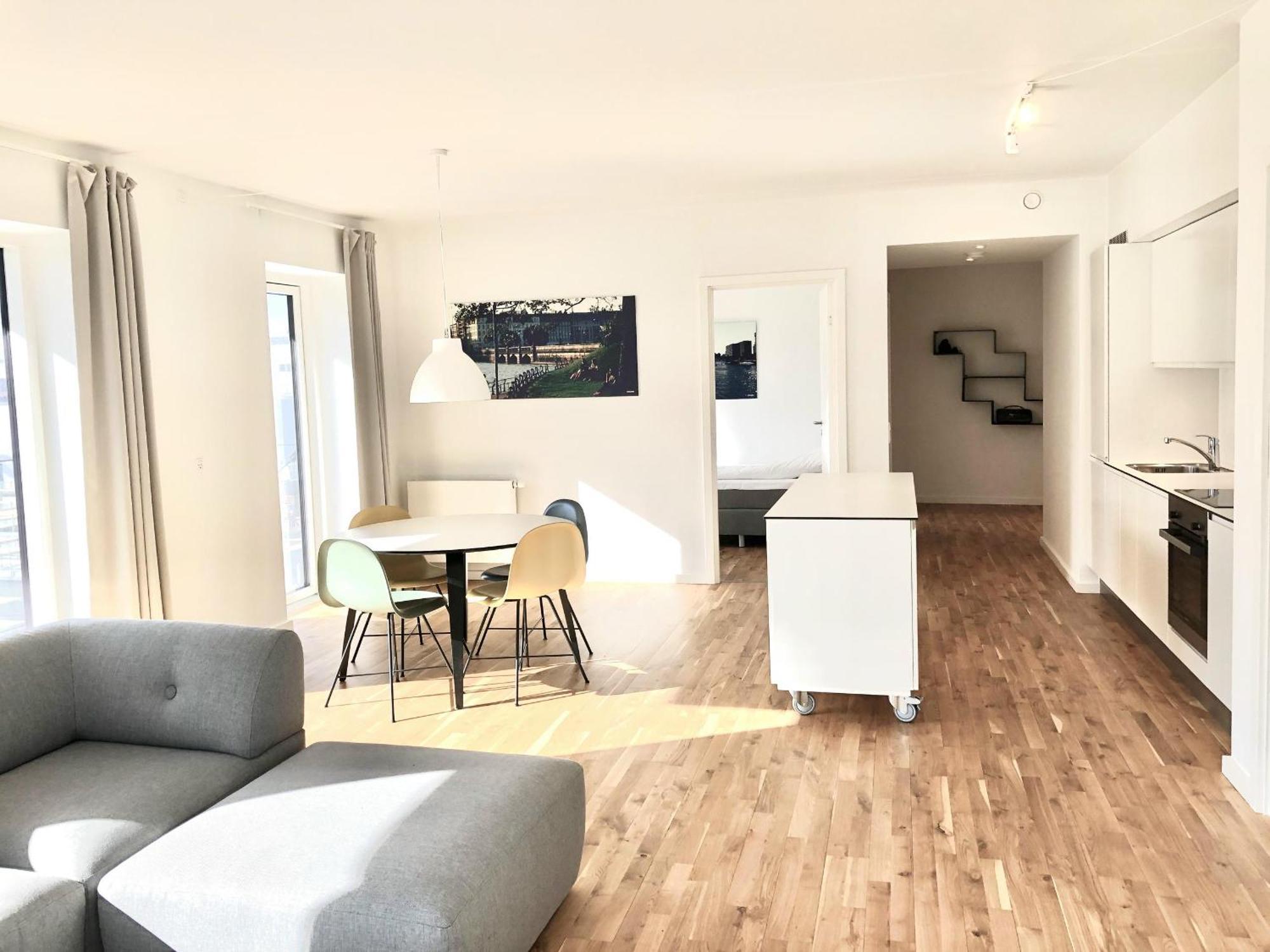 Fantastic 3-bed W Balcony In Orestad København